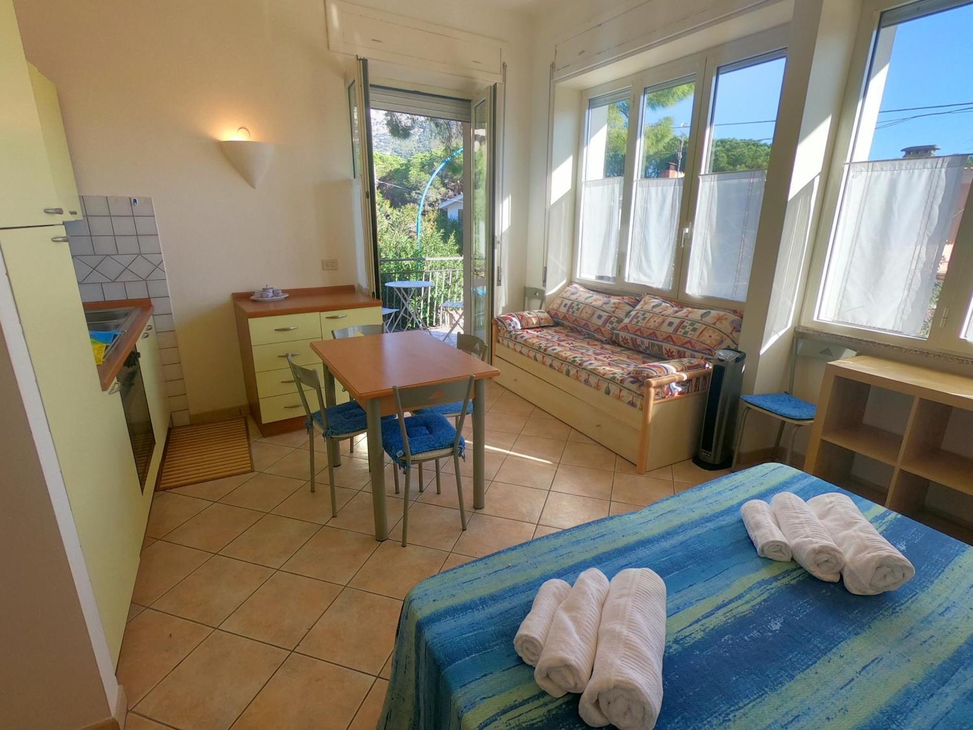 Villa Emilia Appartments Cala Gonone Eksteriør bilde